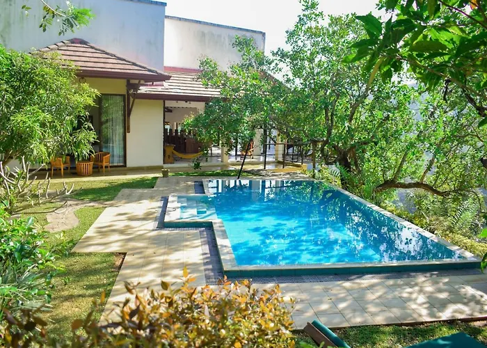 Aqua Dunhinda Villa Kandy